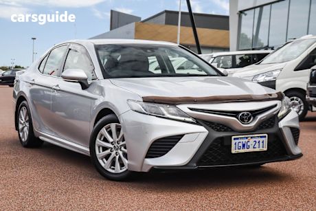 Silver 2019 Toyota Camry Sedan Ascent Sport