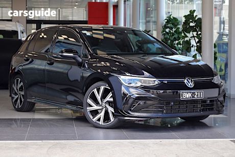 Black 2022 Volkswagen Golf Hatchback 110Tsi R-Line