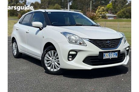 White 2022 Suzuki Baleno Hatchback Gl