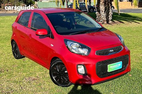 Red 2016 Kia Picanto Hatchback Si