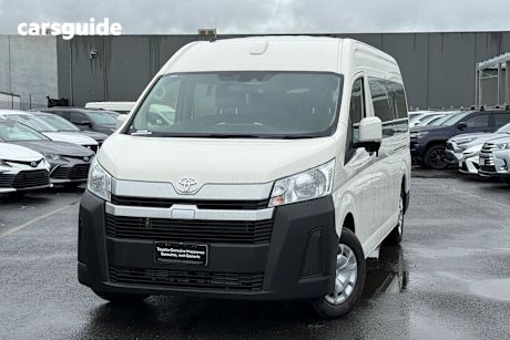 White 2025 Toyota HiAce Bus Slwb Commuter (12 Seats)