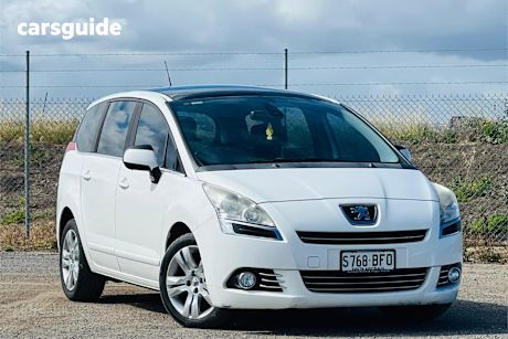 White 2013 Peugeot 5008 Wagon Active 2.0 Hdi