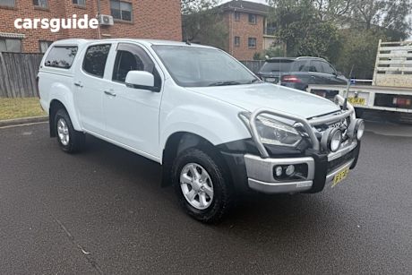 White 2018 Isuzu D-MAX Crew Cab Utility Ls-M Hi-Ride (4X4)