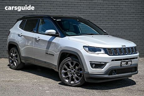 Silver 2020 Jeep Compass Wagon S-Limited (Awd)