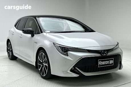 White 2022 Toyota Corolla Hatchback Zr Hybrid