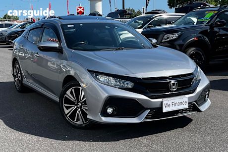 Silver 2017 Honda Civic Hatchback Vti-Lx