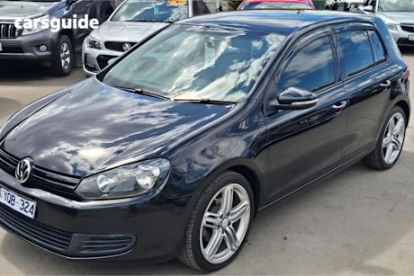 Silver 2011 Volkswagen Golf Hatchback 77 Tsi