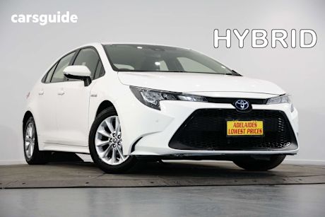 White 2021 Toyota Corolla Sedan Ascent Sport (Hybrid)