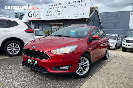 Red 2018 Ford Focus Hatchback Trend