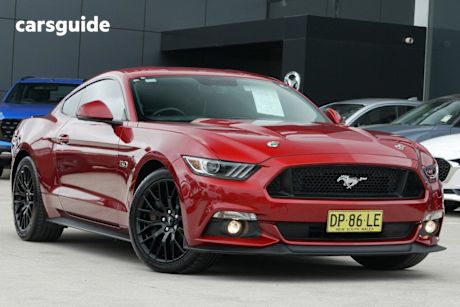 Red 2017 Ford Mustang Coupe Fastback Gt 5.0 V8