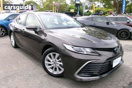 Bronze 2024 Toyota Camry Sedan Ascent Hybrid