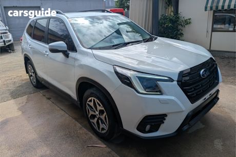 White 2023 Subaru Forester Wagon 2.5I (Awd) 50 Years Edition