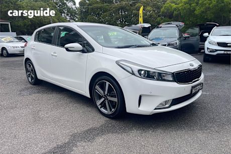 White 2018 Kia Cerato Hatchback Sport