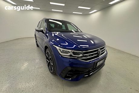 Blue 2023 Volkswagen Tiguan Wagon 235Tsi R