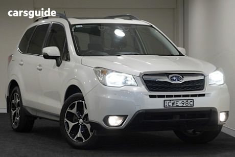White 2014 Subaru Forester Wagon 2.5I-S