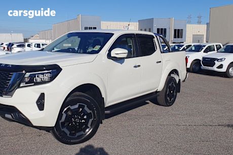 White 2025 Nissan Navara Dual Cab Pick-up St-X (4X4) Leather/Sunroof