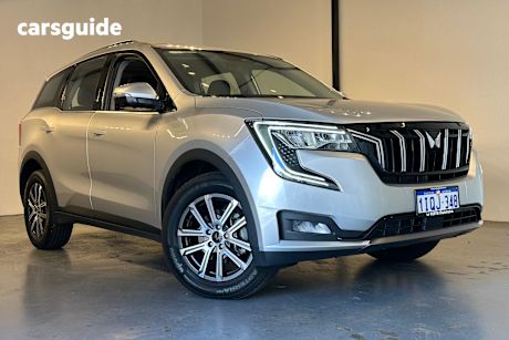 Silver 2025 Mahindra XUV700 Wagon Ax7L