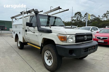 White 2014 Toyota Landcruiser Cab Chassis Workmate (4X4)