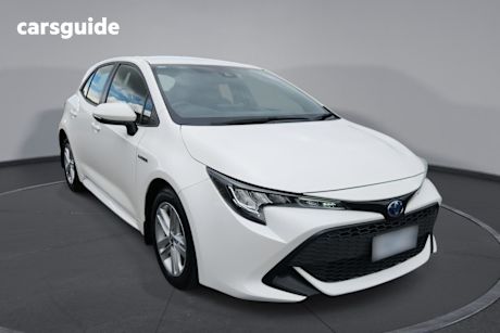 White 2022 Toyota Corolla Hatchback Ascent Sport Hybrid