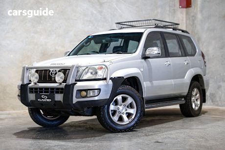 Silver 2004 Toyota Landcruiser SUV PRADO GX (4X4) KZJ120R