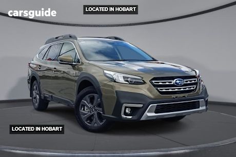 Green 2022 Subaru Outback Wagon Awd