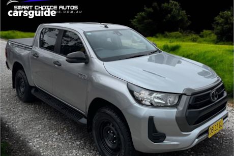 Silver 2021 Toyota Hilux Double Cab Pick Up Sr Hi-Rider