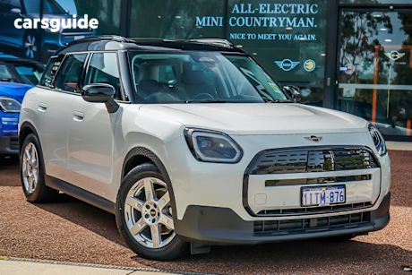 White 2024 Mini Countryman Wagon E Classic (Bev)