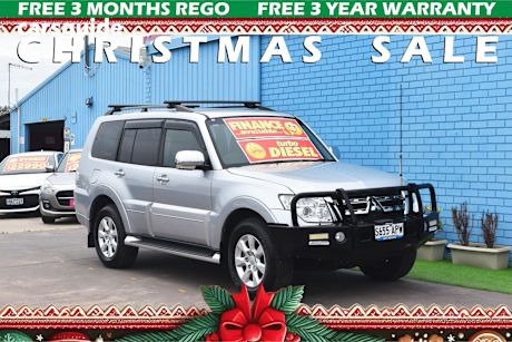 Silver 2011 Mitsubishi Pajero Wagon Glx Lwb 30Th Anniversary (4X4)