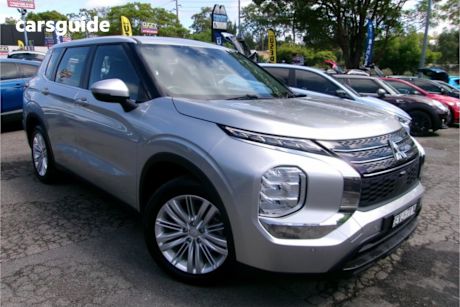 Silver 2022 Mitsubishi Outlander Wagon Es 5 Seat (Awd)