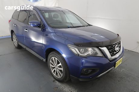 Blue 2018 Nissan Pathfinder Wagon St (4X2)