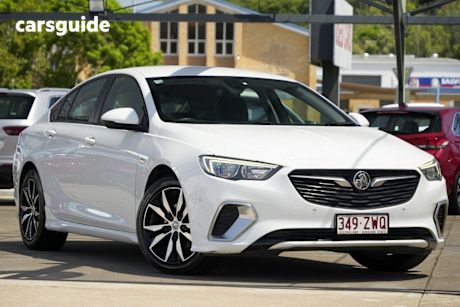 White 2018 Holden Commodore Liftback Rs