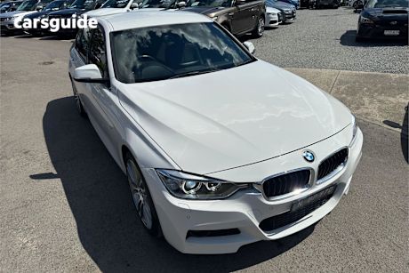 White 2014 BMW 320I Sedan Luxury Line
