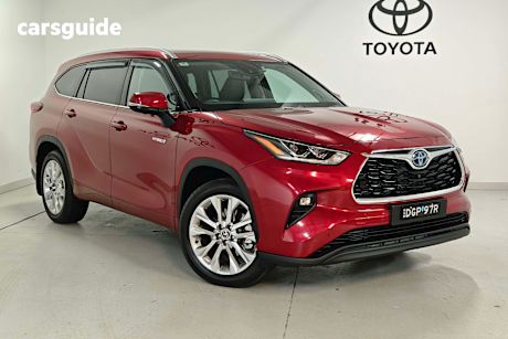Red 2025 Toyota Kluger Wagon Grande Hybrid Awd