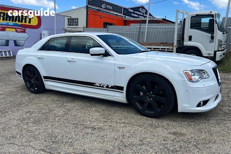 White 2013 Chrysler 300 Sedan Srt8