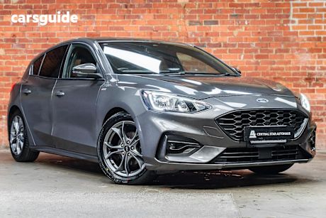 Grey 2019 Ford Focus Hatchback St-Line