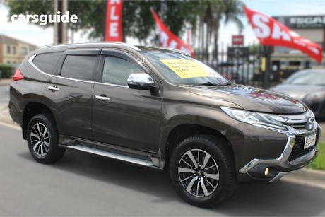 Bronze 2016 Mitsubishi Pajero Sport Wagon Gls (4X4)