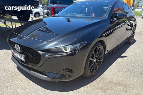 Black 2021 Mazda 3 Hatchback G25 Astina
