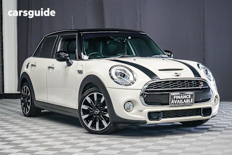 White 2018 Mini Cooper Hatchback S