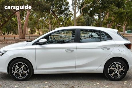 White 2024 MG MG3 Hatchback Essence Hybrid+