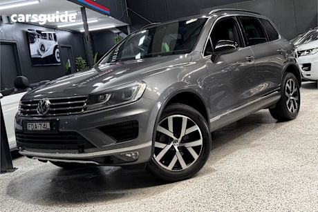Grey 2017 Volkswagen Touareg Wagon 150 Tdi Monochrome