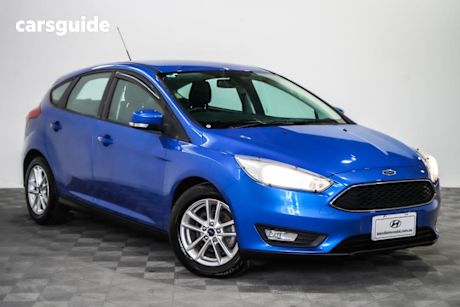Blue 2016 Ford Focus Hatchback Trend