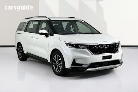 White 2023 Kia Carnival Wagon Si