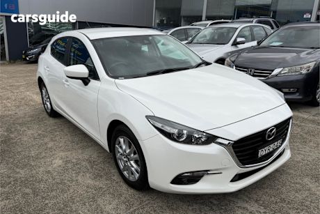 White 2018 Mazda 3 Hatchback Maxx Sport (5Yr)