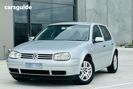 Silver 2004 Volkswagen Golf Sedan GENERATION