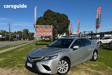 Silver 2019 Toyota Camry Sedan Ascent (Hybrid)