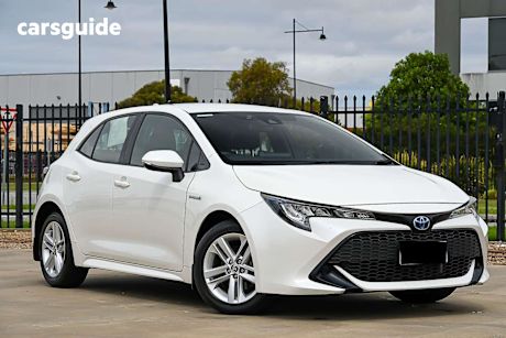 White 2019 Toyota Corolla Hatchback Ascent Sport (Hybrid)