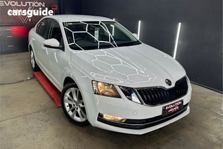 White 2018 Skoda Octavia Sedan 110 Tsi