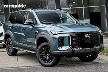 Green 2025 LDV D90 Wagon Executive (2Wd)