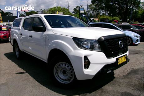 White 2021 Nissan Navara Dual Cab Pick-up Sl (4X2)