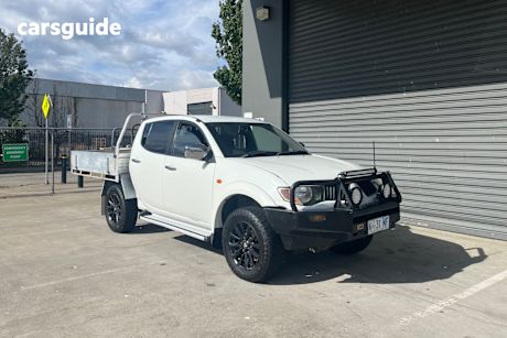 White 2008 Mitsubishi Triton Double Cab Utility Glx-R (4X4)